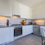 Lovelystay - Breathtaking Panorama - Luxurious Penthouse! شقة Lisboa