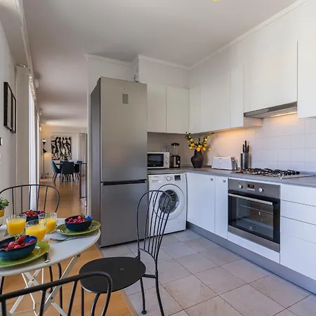 Panorama - Luxurious 4bdr Penthouse By Lovelystay Apartment Lisbon