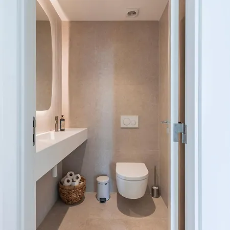 Panorama - Luxurious 4bdr Penthouse By Lovelystay Apartment *