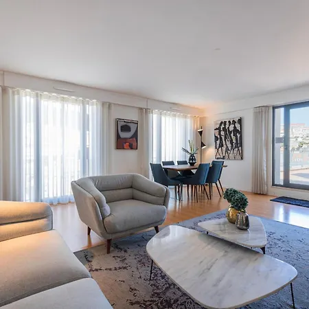 Panorama - Luxurious 4bdr Penthouse By Lovelystay Apartment