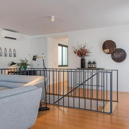 Panorama - Luxurious 4bdr Penthouse By Lovelystay *