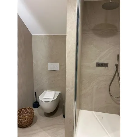 Panorama - Luxurious 4bdr Penthouse By Lovelystay Apartment *
