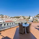 Daire Lovelystay - Breathtaking Panorama - Luxurious Penthouse! *